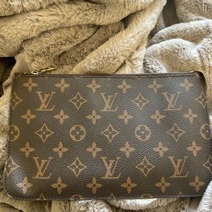 Authentic LOUIS VUITTON POUCH
